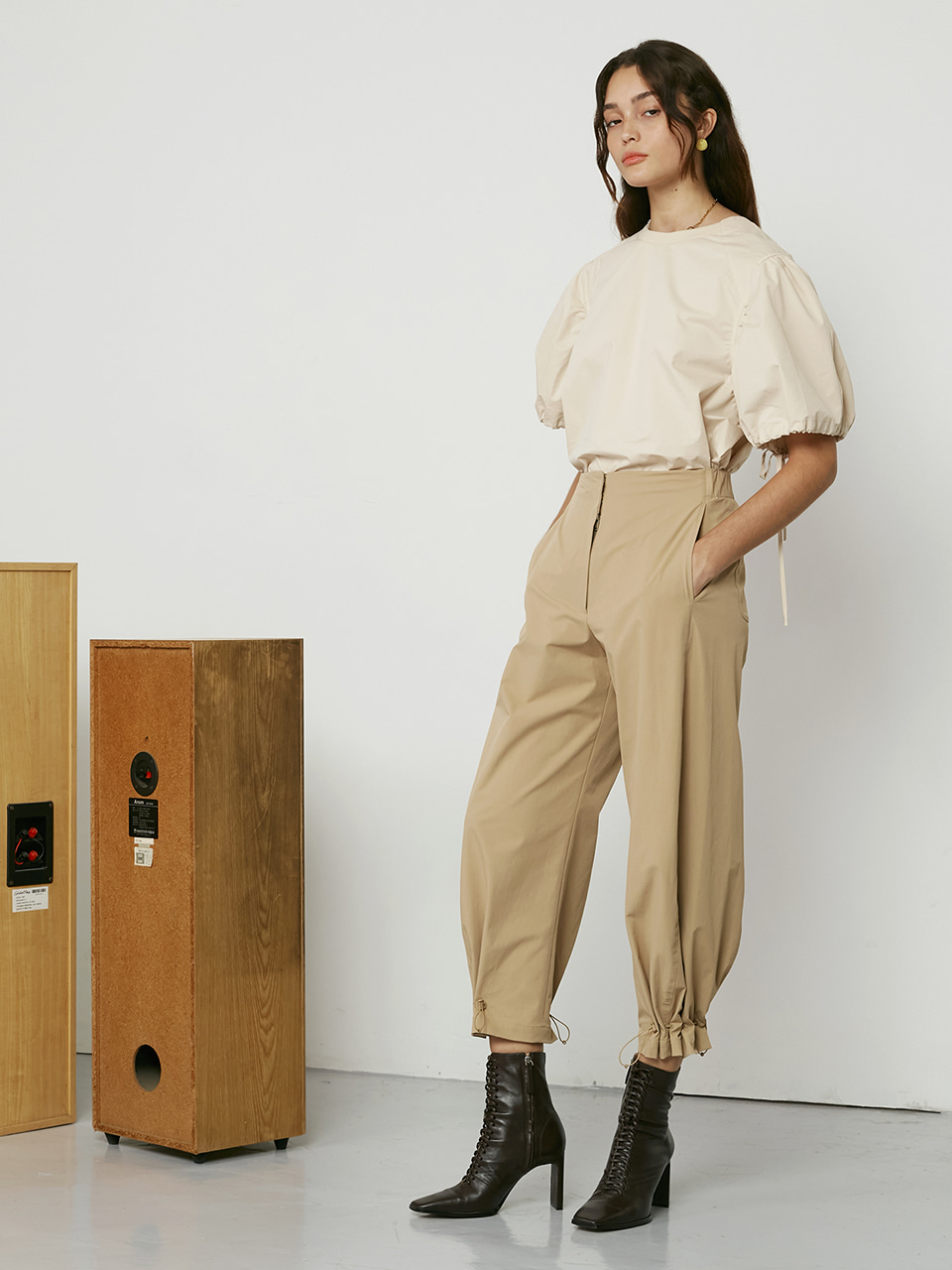 STRING CHINO JOGGER PANTS - M/BEIGE