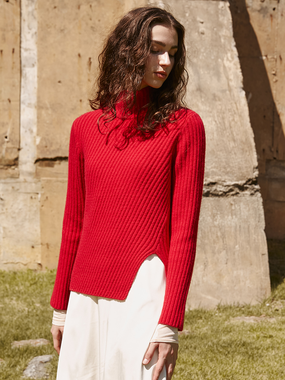 HIGH-NECK RIB KNIT PULLOVER - RED
